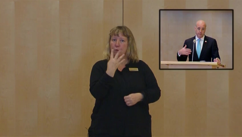 Stillbild från Partiledardebatt: Partiledardebatt - teckenspråkstolkning