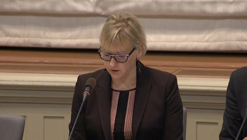 Stillbild från Öppen utfrågning: KU-utfrågning med utrikesminister Margot Wallström (S)
