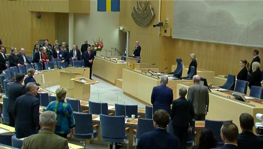 Stillbild från Partiledardebatt: Debate between party leaders