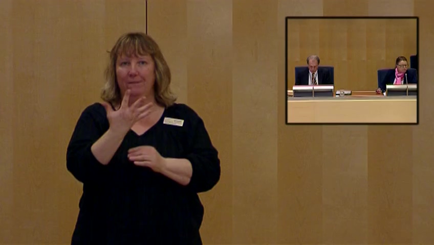 Stillbild från Debatt med anledning av vårpropositionen: Debatt om vårpropositionen - teckenspråkstolkning