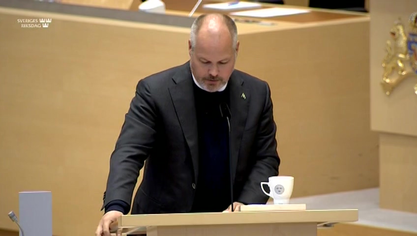 Stillbild från Interpellationsdebatt: Hållbara offentliga finanser