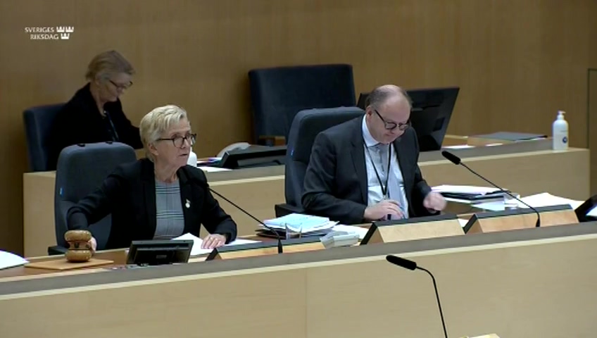 Stillbild från debatten i kammaren