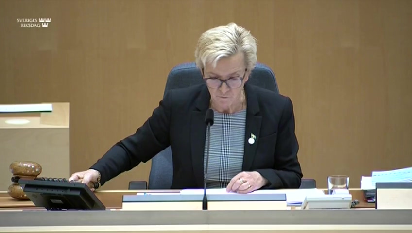 Stillbild från debatten i kammaren