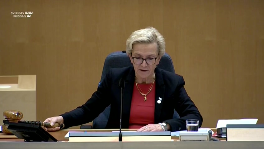 Stillbild från debatten i kammaren