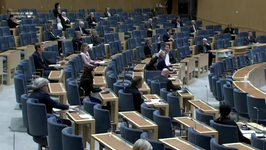 Stillbild från debatten i kammaren