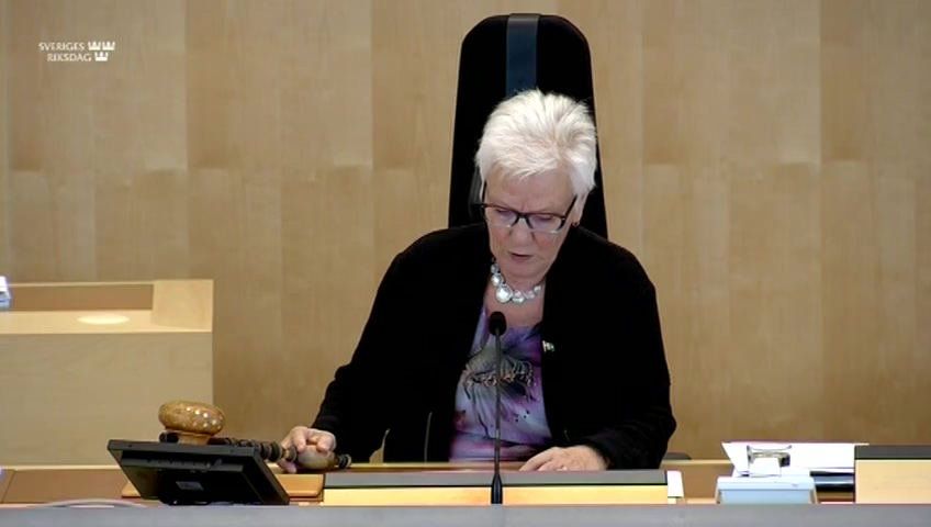 Stillbild från debatten i kammaren