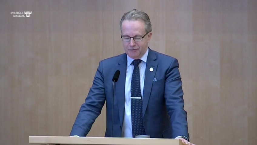 Stillbild från Debatt om förslag: Trossamfund och begravningsfrågor