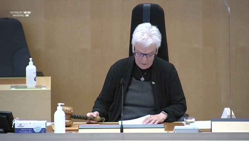 Stillbild från debatten i kammaren