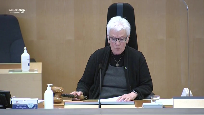 Stillbild från debatten i kammaren