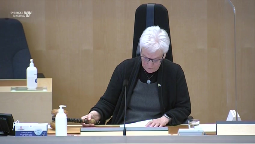 Stillbild från debatten i kammaren