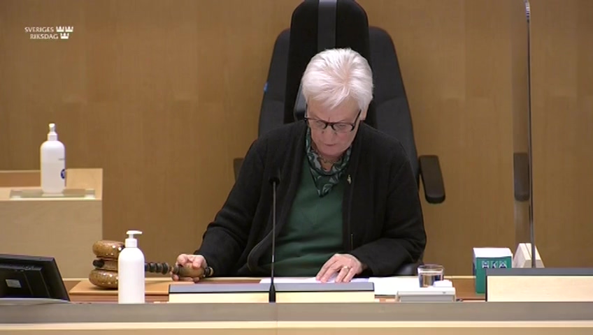 Stillbild från debatten i kammaren