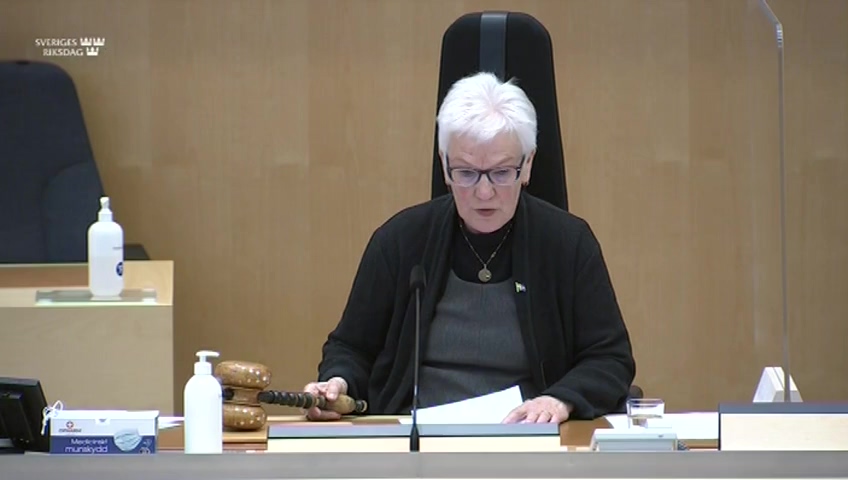 Stillbild från debatten i kammaren
