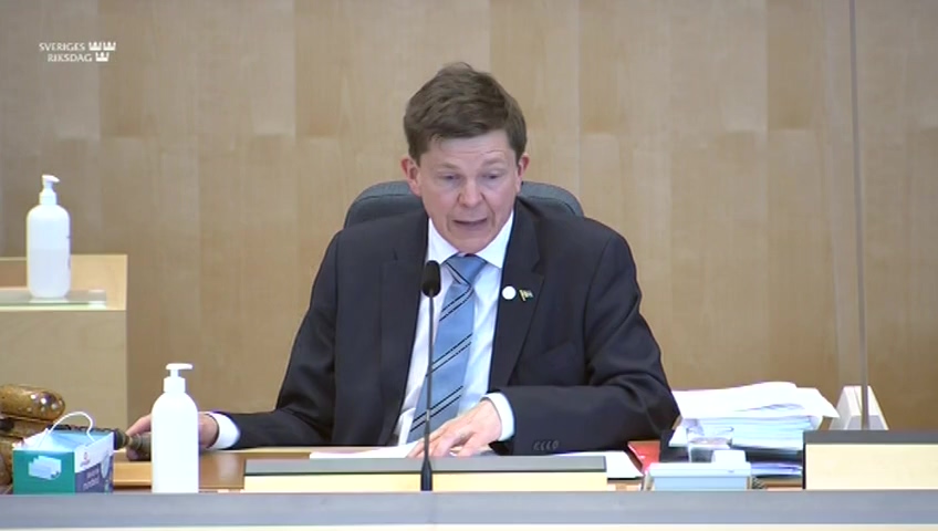 Stillbild från debatten i kammaren