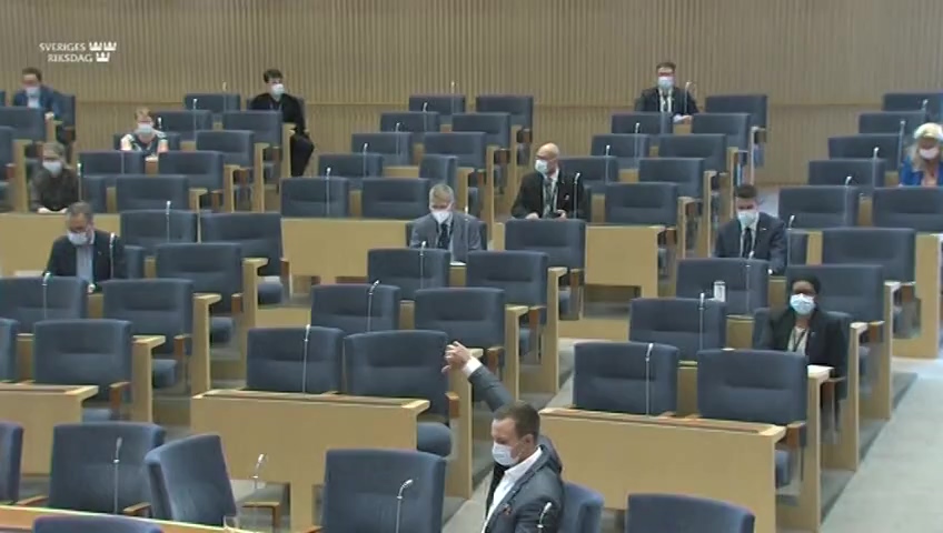 Stillbild från debatten i kammaren