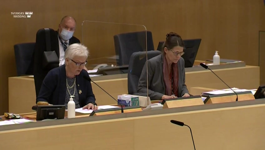 Stillbild från debatten i kammaren