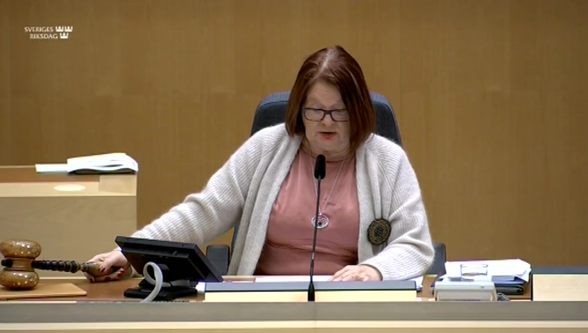 Stillbild från debatten i kammaren