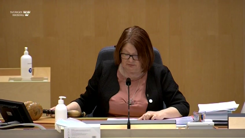 Stillbild från debatten i kammaren