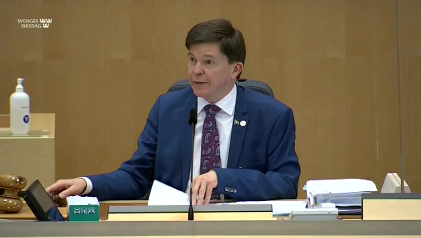 Stillbild från debatten i kammaren