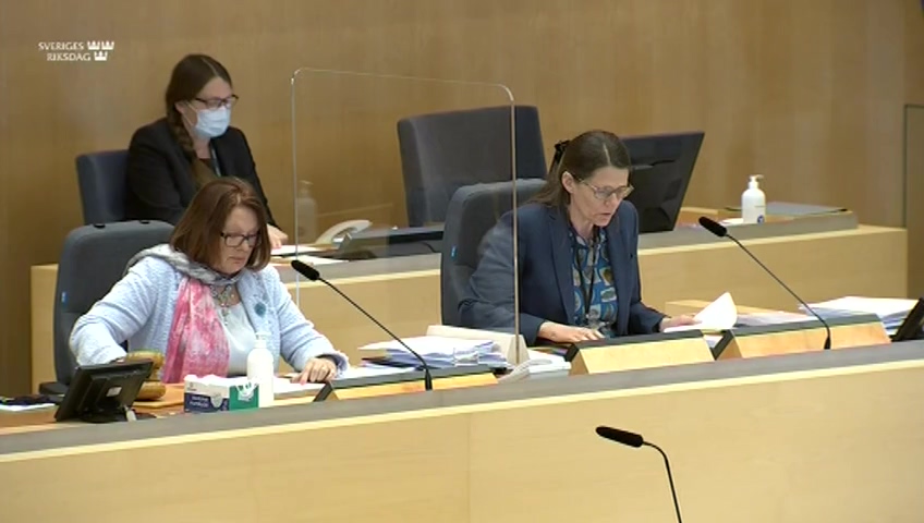 Stillbild från debatten i kammaren
