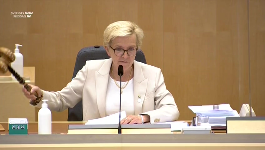 Stillbild från debatten i kammaren