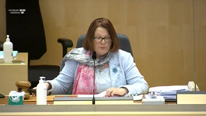 Stillbild från debatten i kammaren