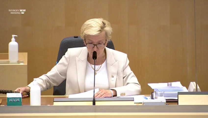 Stillbild från debatten i kammaren