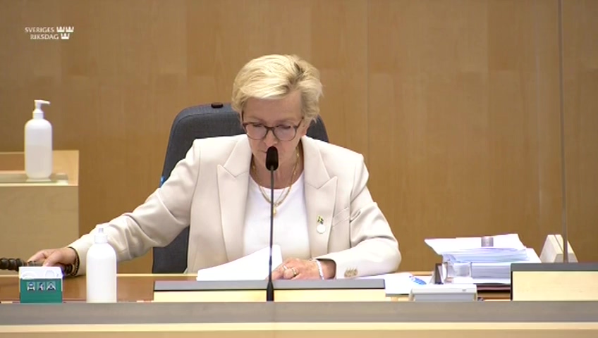 Stillbild från debatten i kammaren