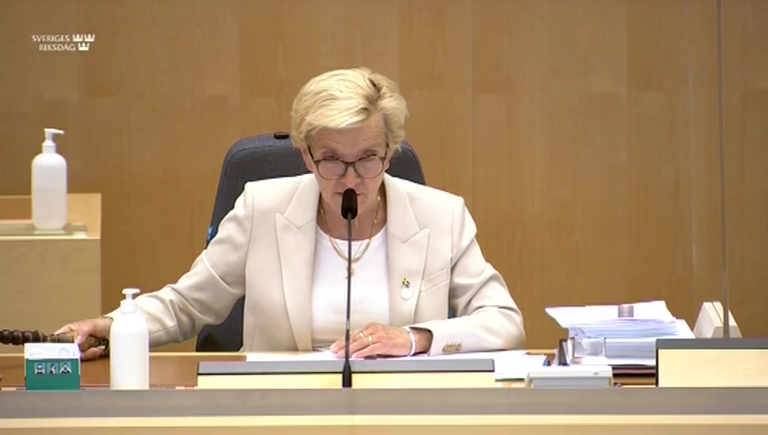 Stillbild från debatten i kammaren