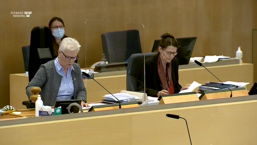 Stillbild från debatten i kammaren