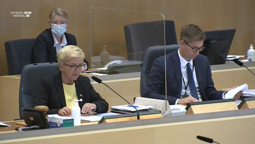 Stillbild från debatten i kammaren