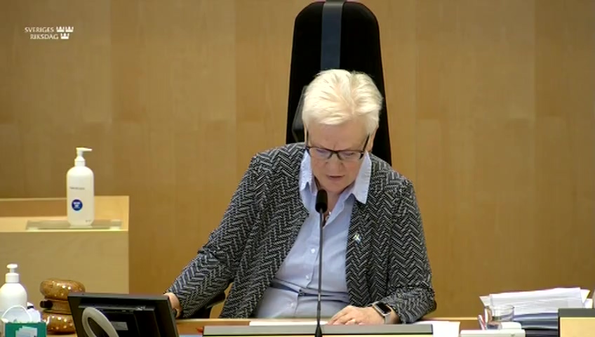 Stillbild från debatten i kammaren