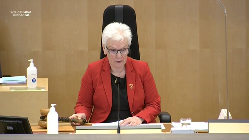 Stillbild från debatten i kammaren