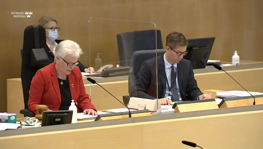 Stillbild från debatten i kammaren