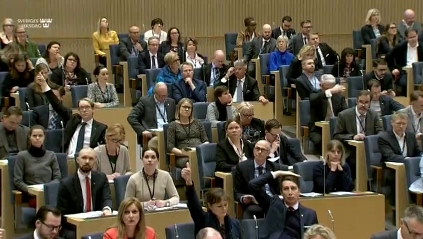 Stillbild från debatten i kammaren