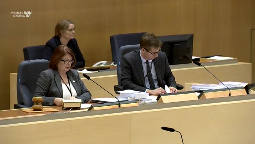 Stillbild från debatten i kammaren