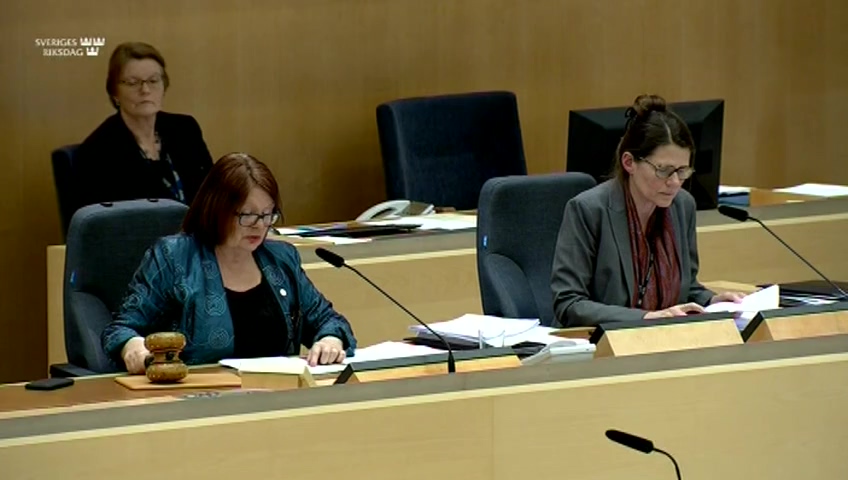 Stillbild från debatten i kammaren
