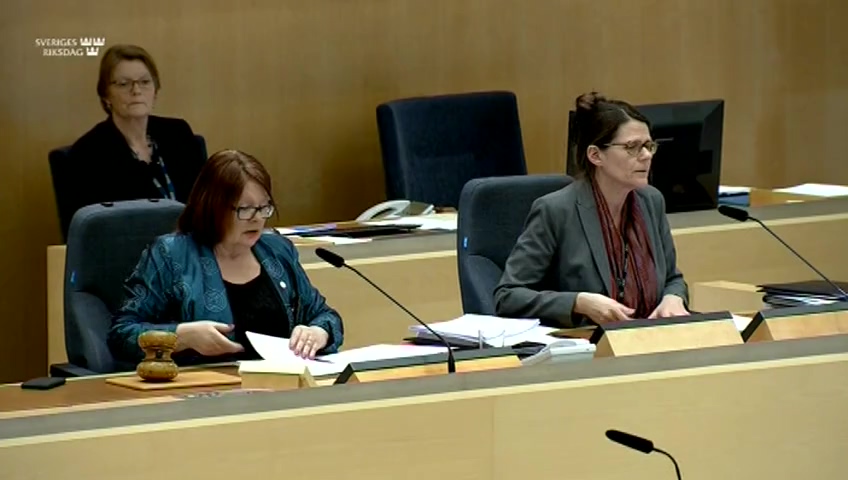 Stillbild från debatten i kammaren
