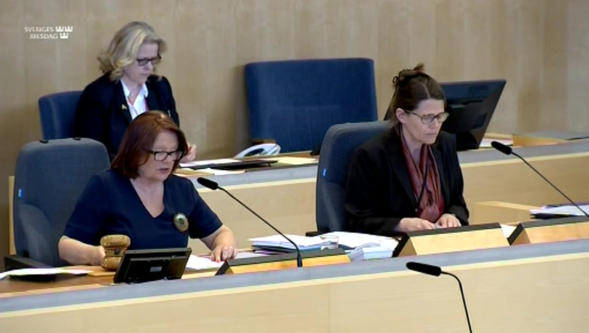 Stillbild från debatten i kammaren