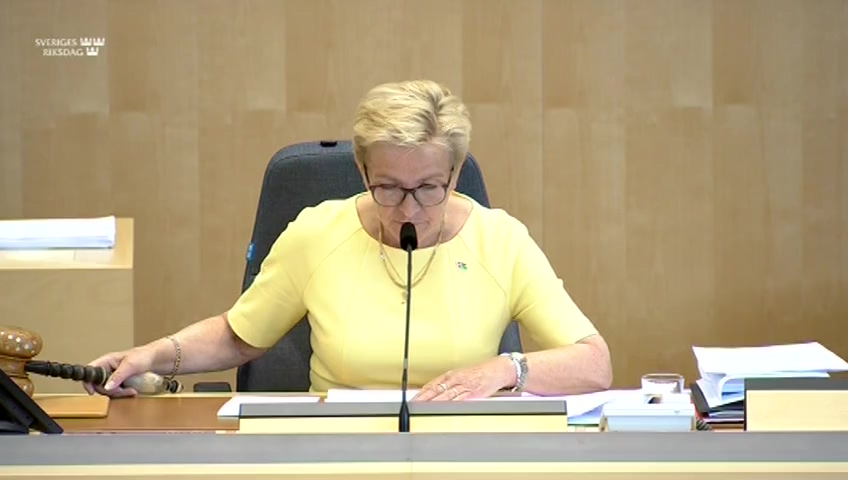 Stillbild från debatten i kammaren