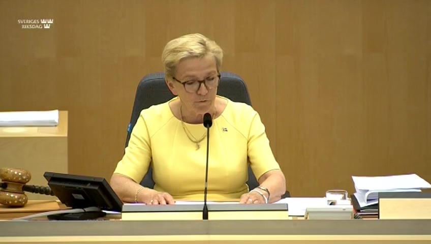 Stillbild från debatten i kammaren