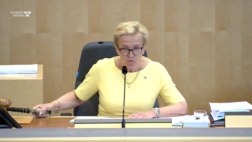 Stillbild från debatten i kammaren