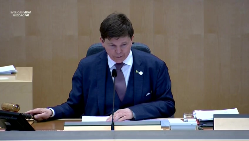 Stillbild från debatten i kammaren
