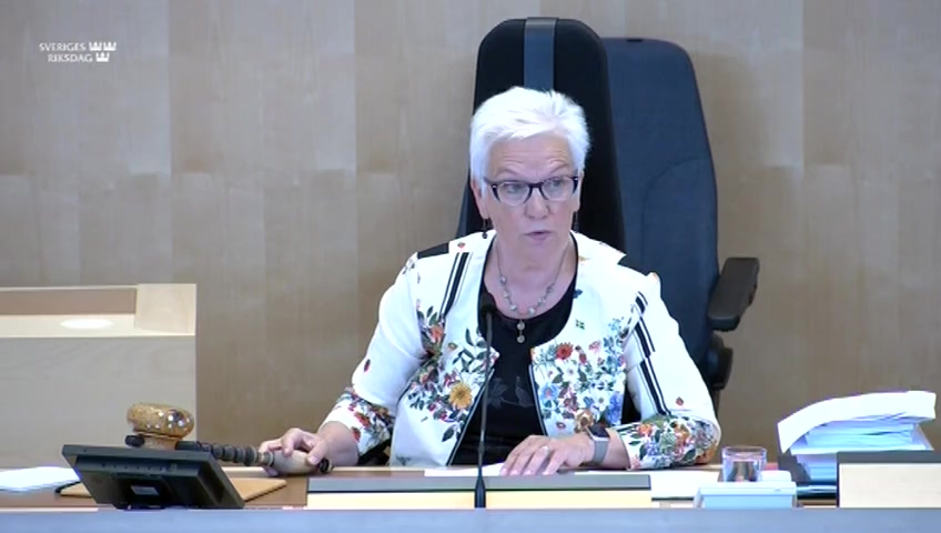 Stillbild från debatten i kammaren