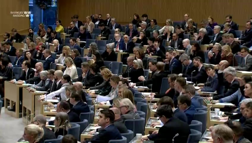 Stillbild från debatten i kammaren