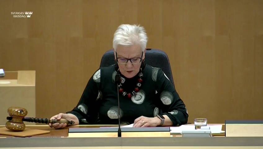 Stillbild från debatten i kammaren