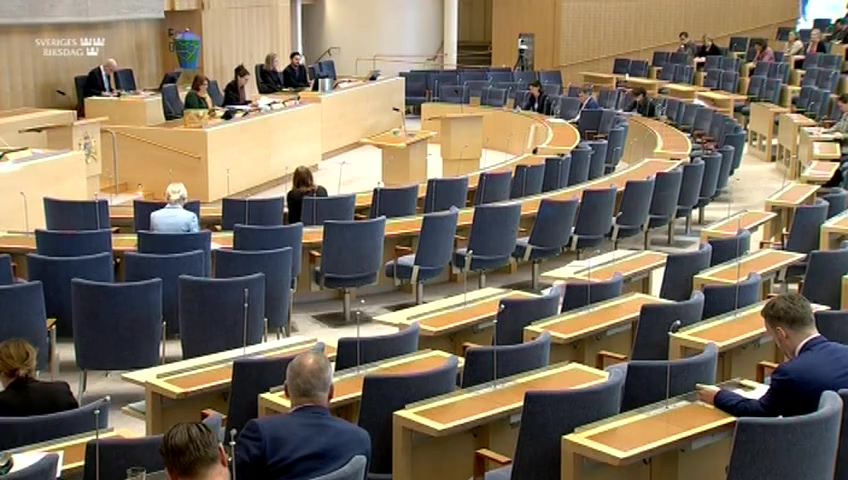 Stillbild från debatten i kammaren