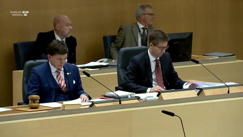 Stillbild från debatten i kammaren
