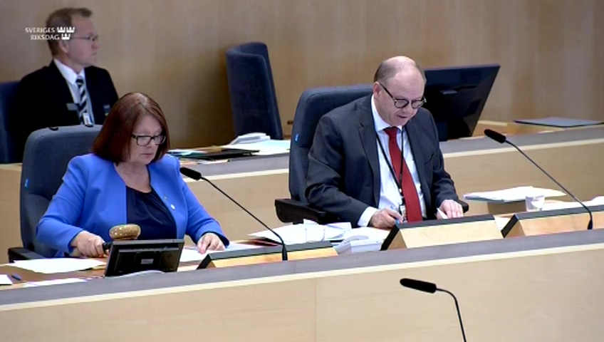 Stillbild från debatten i kammaren