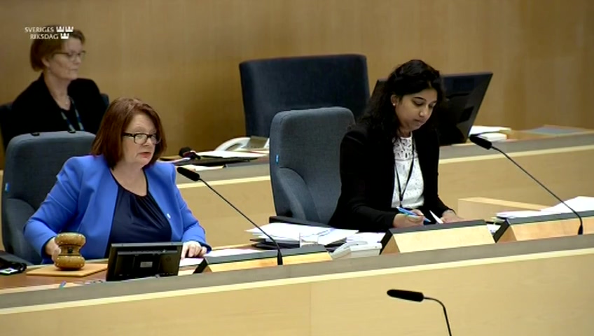 Stillbild från debatten i kammaren