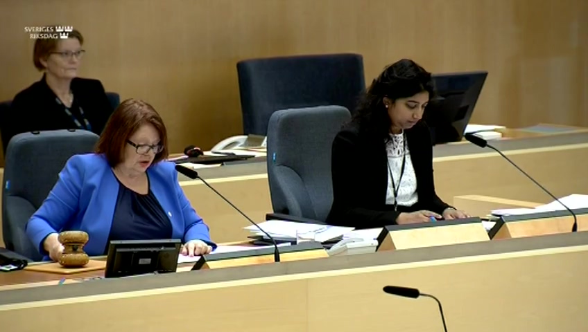 Stillbild från debatten i kammaren